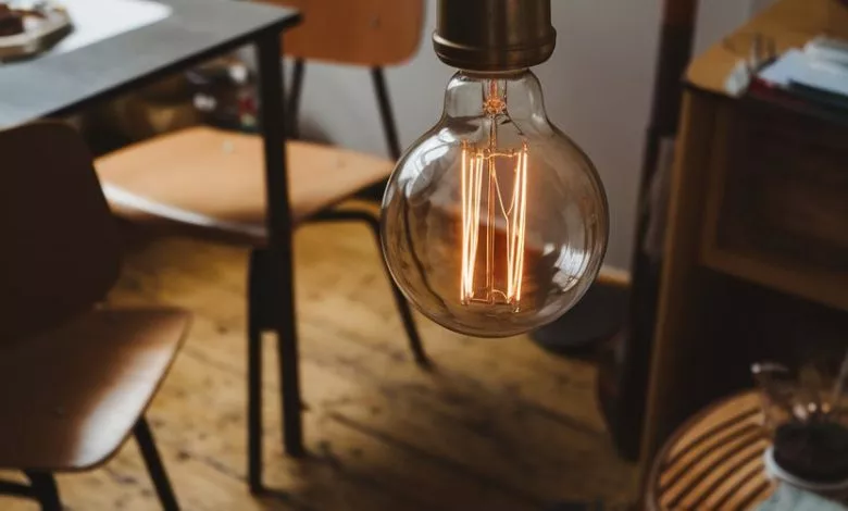 A Photo Of A Vintage Light Bulb In A Roo Kab6yvosr6 Hs7io0jjcya Zwseh5twqtizrpw926i3eg