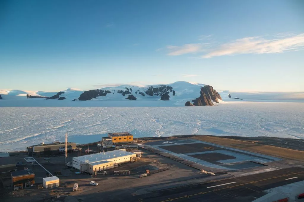 A Photo Of The Continent Of Antarctica F 6jgu5x2etogwftxuusq Sq Oez4rqwkqcuwxbfmwvnxiq