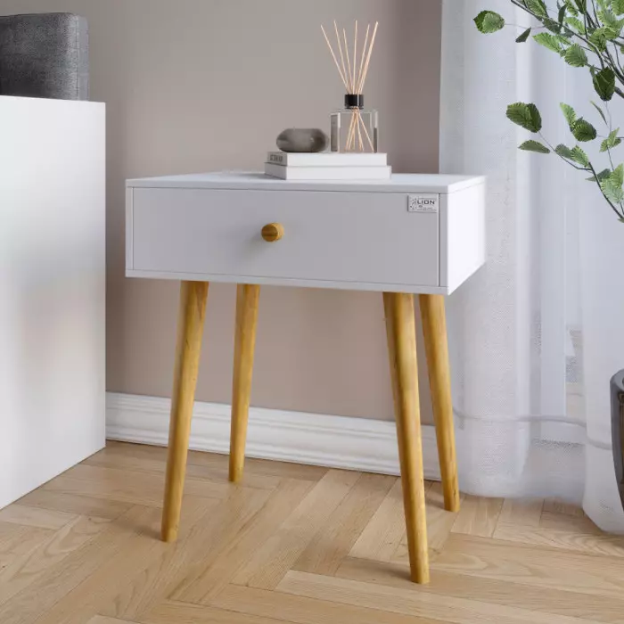 Hugo4 1 Nimfeya Alba 700x700 1