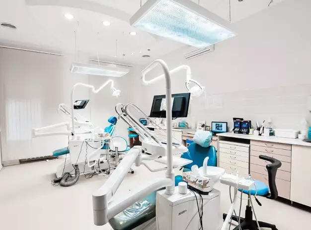 Klinika Avtorskogo Protezirovaniya Kiadent 1226 Sm1