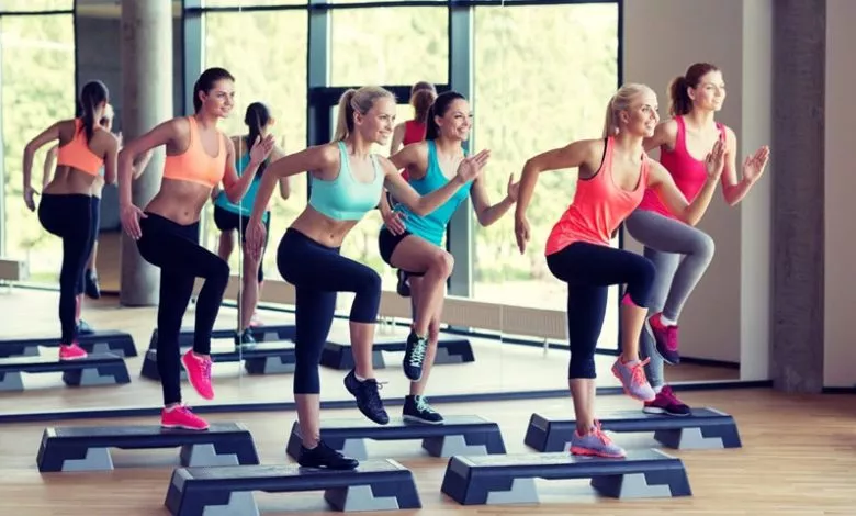 Step Aerobika Urazhneniya Pokazaniya Effektivnost